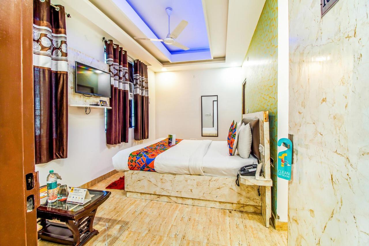 แฟ็บโฮเต็ล แอร์ลิฟต์ Hotel นิวเดลี ภายนอก รูปภาพ